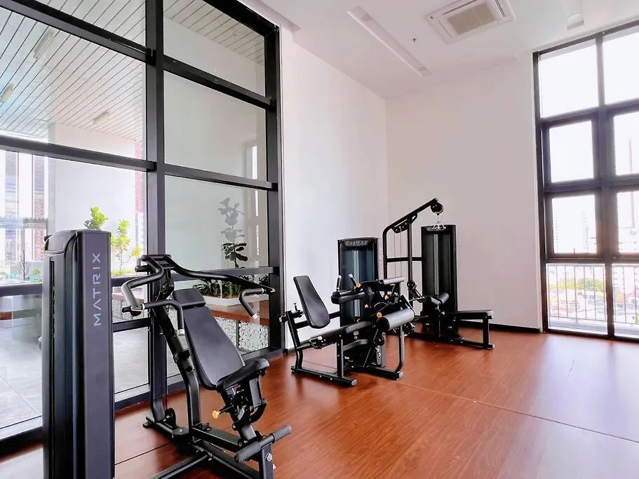 Apartment Klcc View With Balcony @ Chambers, Kl Near Lrt Pwtc & Sunway Putra Mall Kuala Lumpur